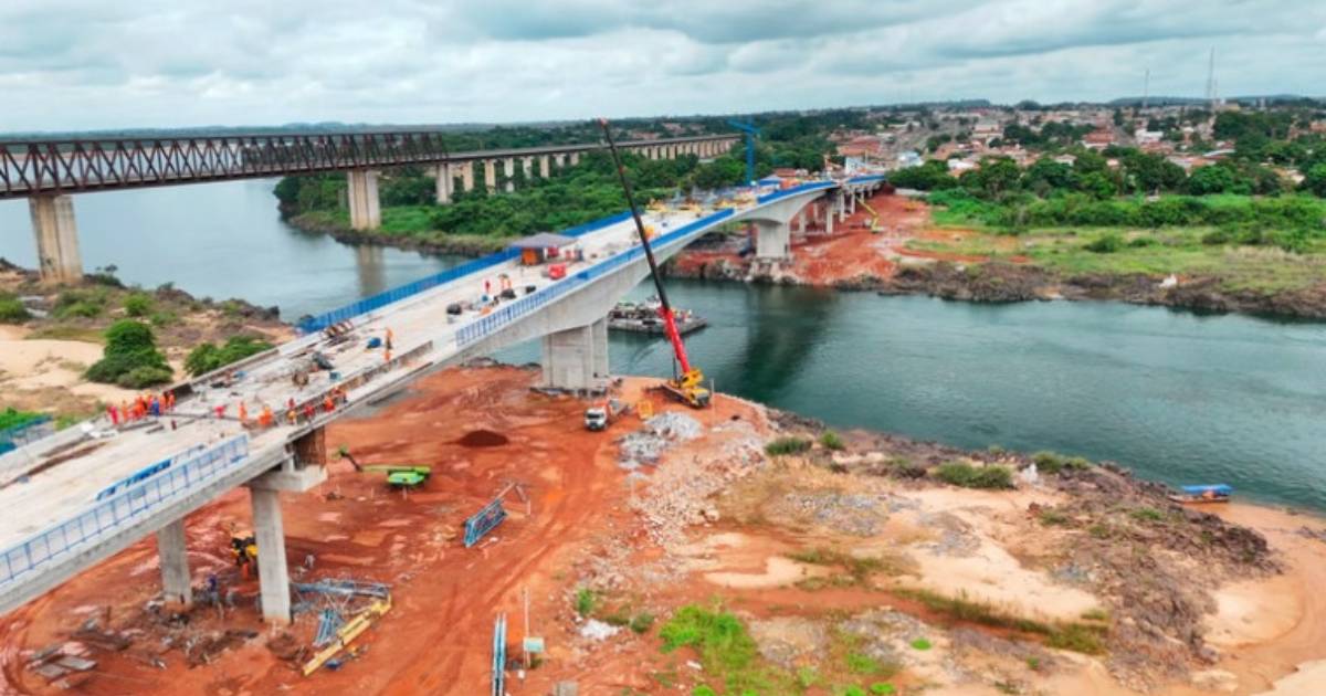 Lula não deve participar da inauguração da nova ponte JK; Ministro planeja entregar obra dia 22