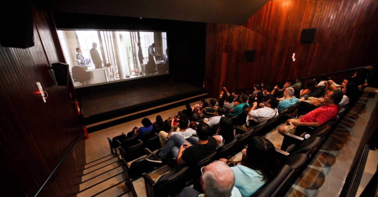 Festival internacional de cinema em Belém homenageia 40 anos do Vídeo nas Aldeias