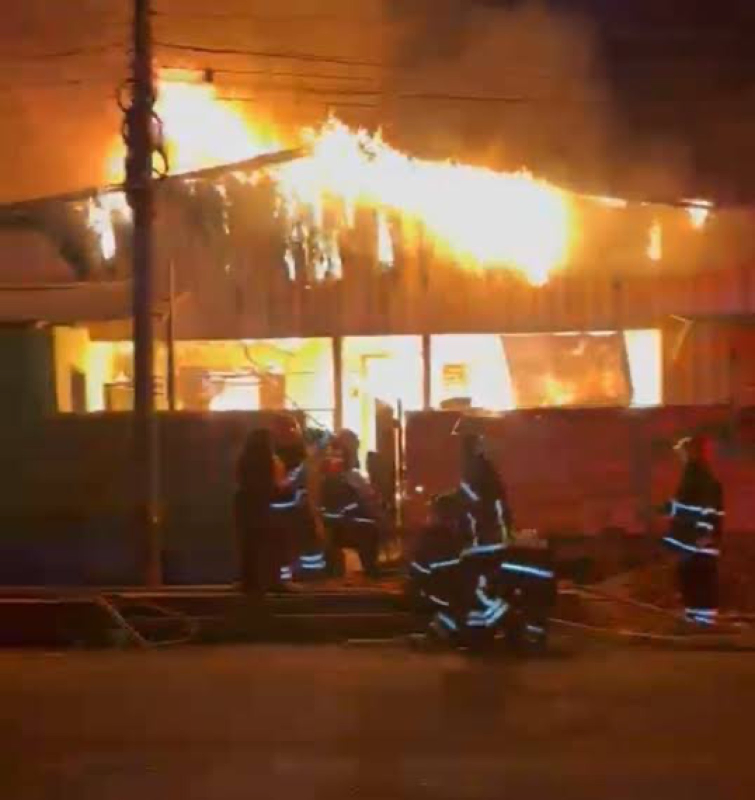 Incêndios destroem casas e plantação de cacau em Altamira; dezenas de pessoas estão desabrigadas