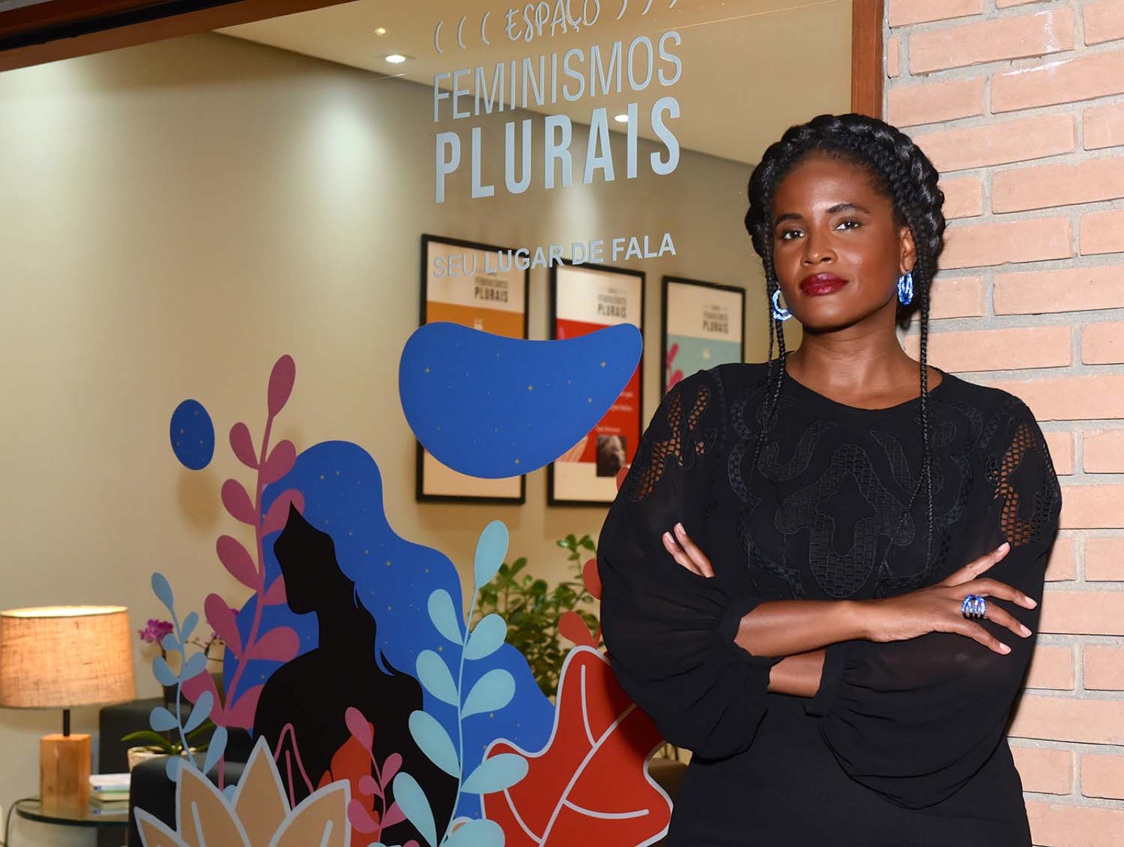 Escritora e filósofa, Djamila Ribeiro debate equidade racial em evento gratuito em Santarém