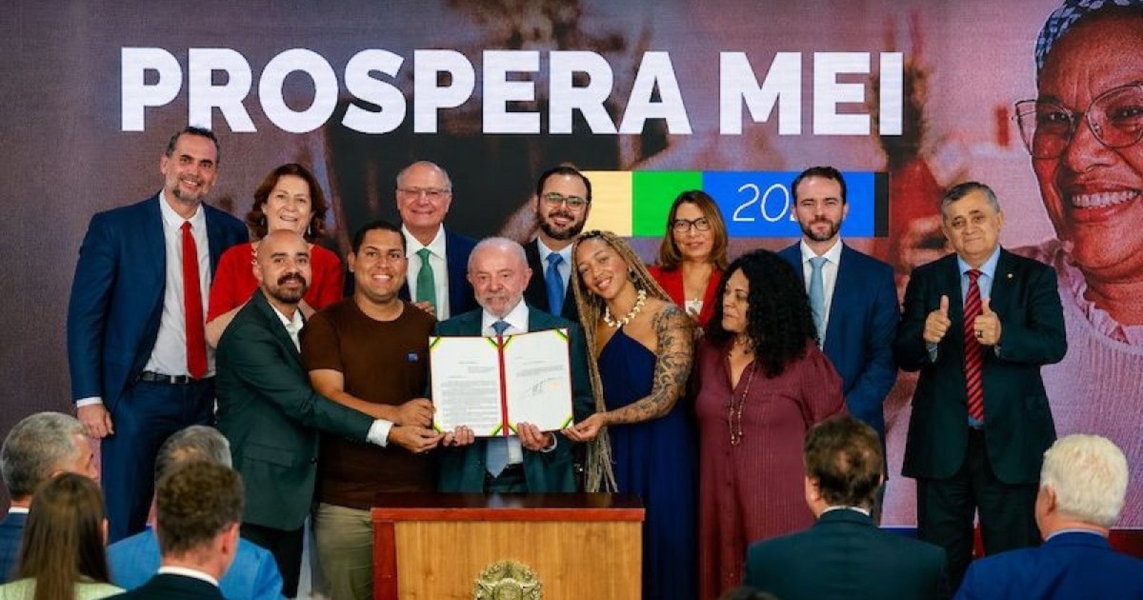 Câmara aprova Prospera MEI por 461 a 4 no dia seguinte ao anúncio