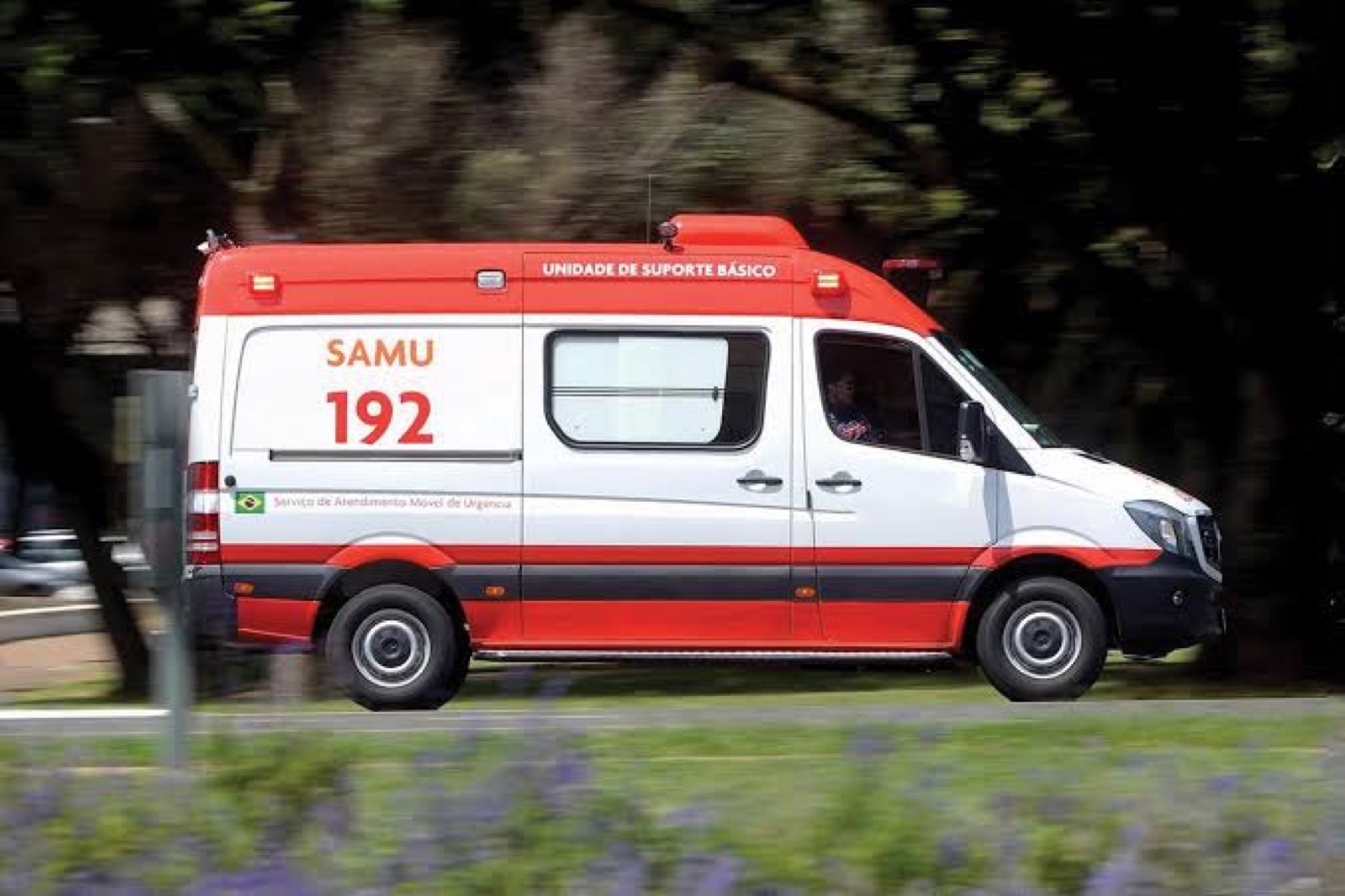 Mulher em crise de saúde mental é socorrida na rodovia PA-275 após intervenção de popular e apoio do SAMU