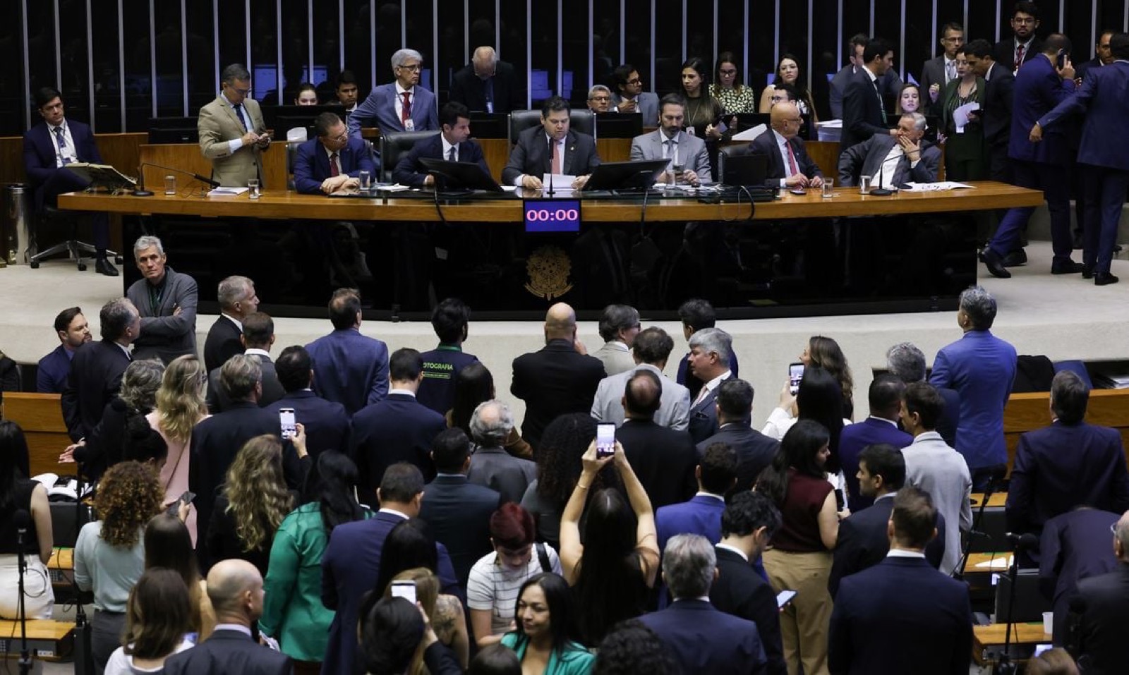 Fim da escala 6×1: saiba o horário e como será a votação no Senado nesta quarta-feira